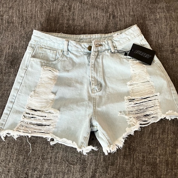 cre8tiveconcepts Pants - Blue Distressed Denim Shorts NWT